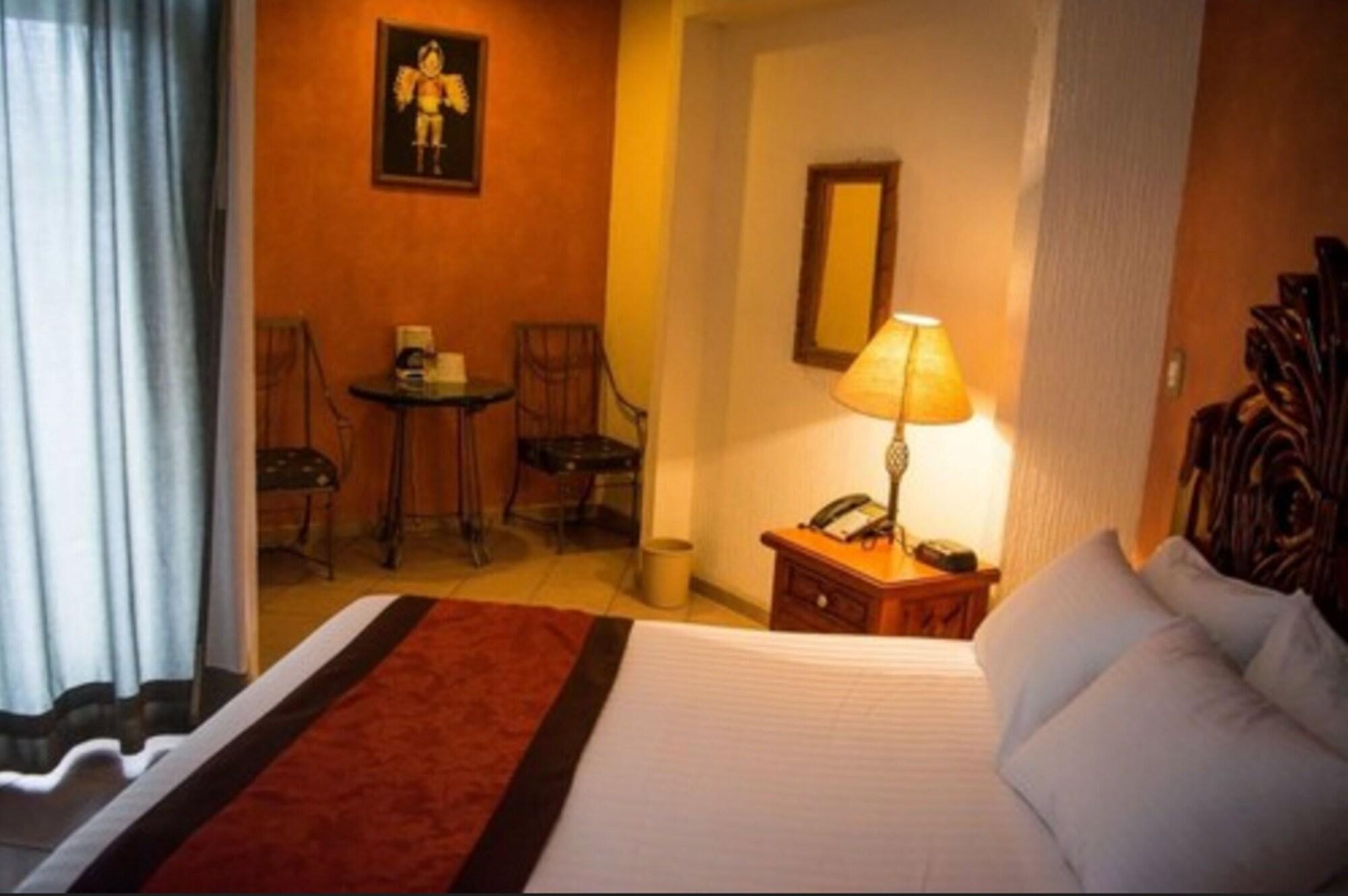 Hotel Real Azteca Boulevard Леон Екстер'єр фото