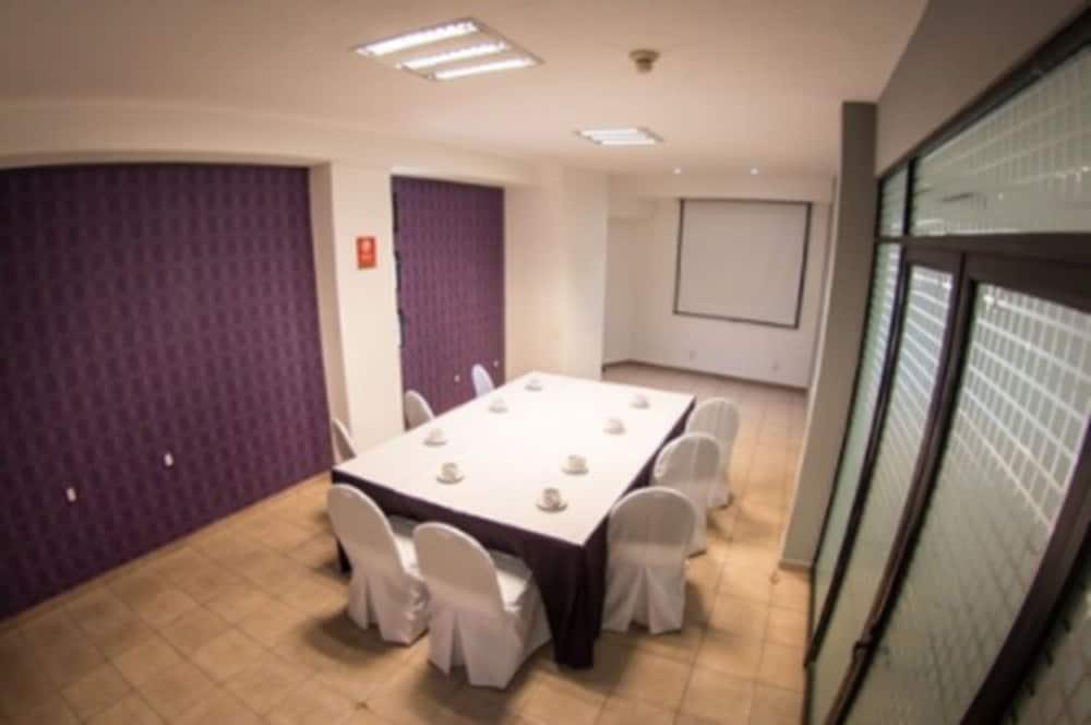 Hotel Real Azteca Boulevard Леон Екстер'єр фото