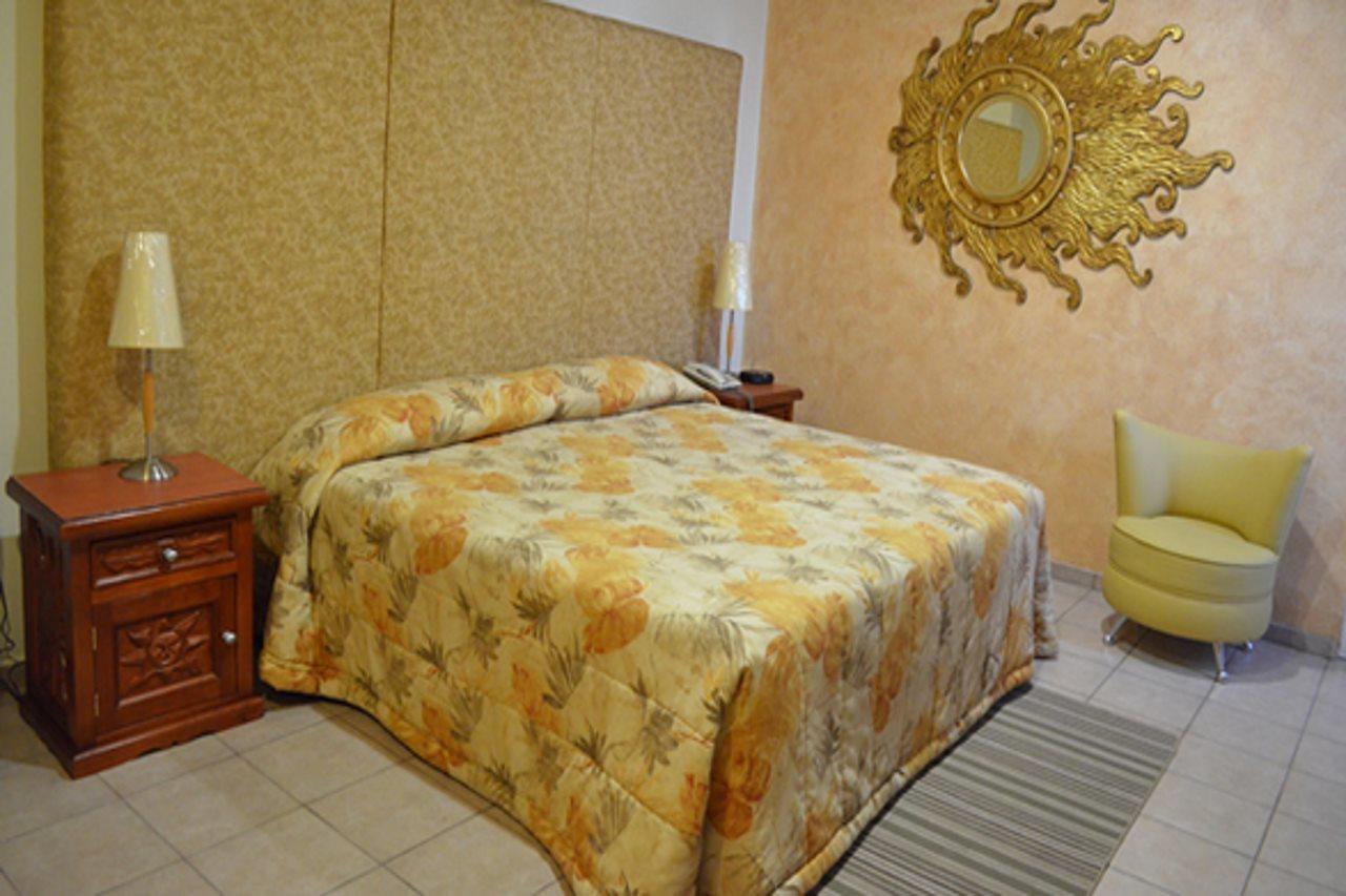 Hotel Real Azteca Boulevard Леон Екстер'єр фото