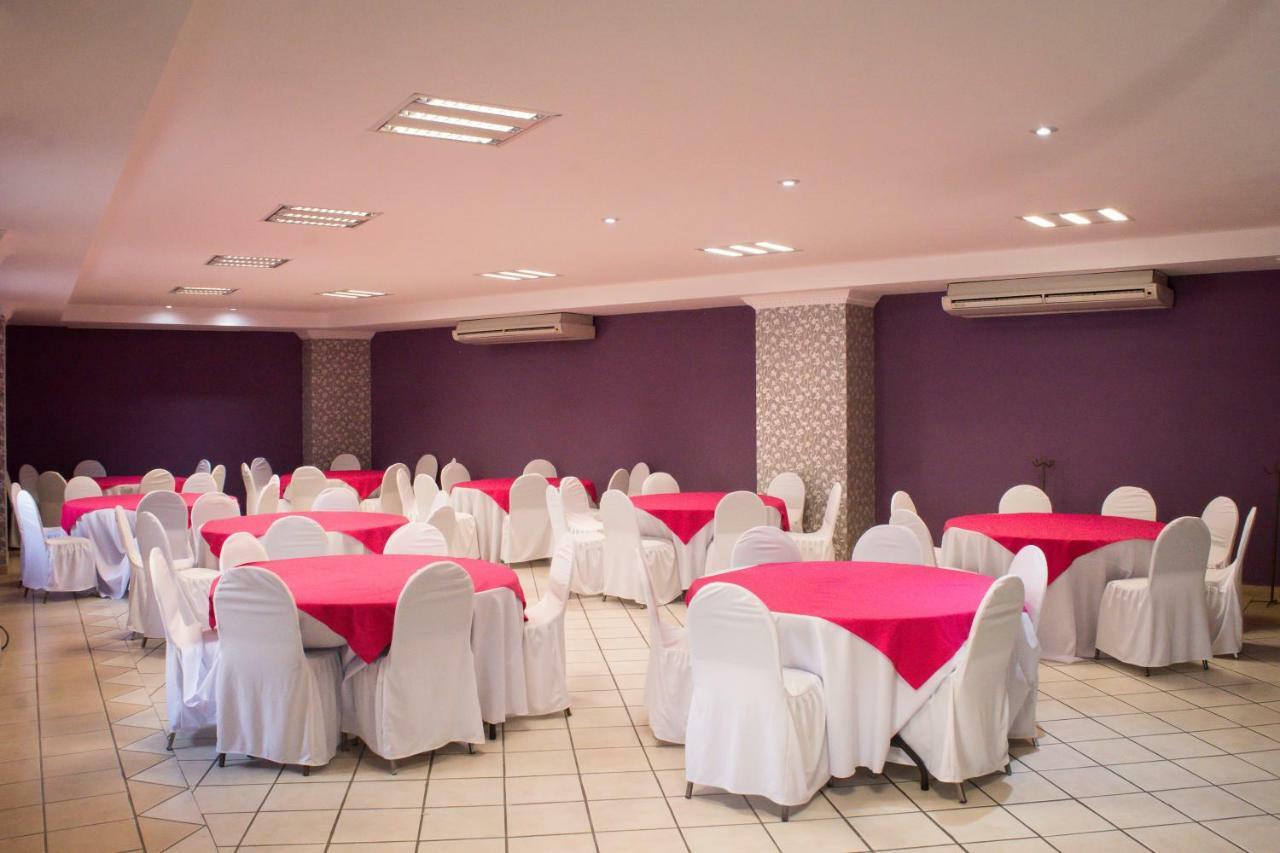 Hotel Real Azteca Boulevard Леон Екстер'єр фото